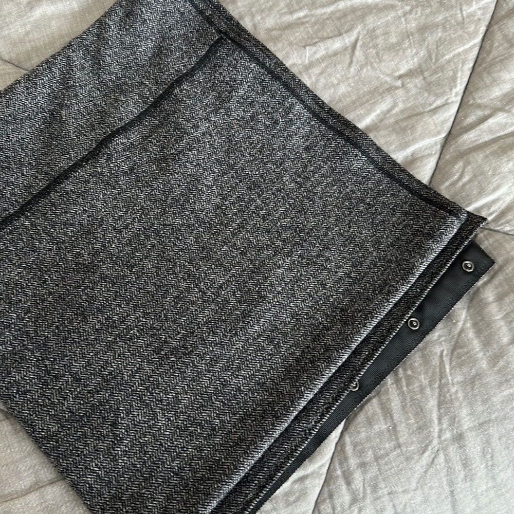 Lululemon infinity scarf